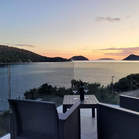 Dragovoda Bay Uble Bagian luar foto